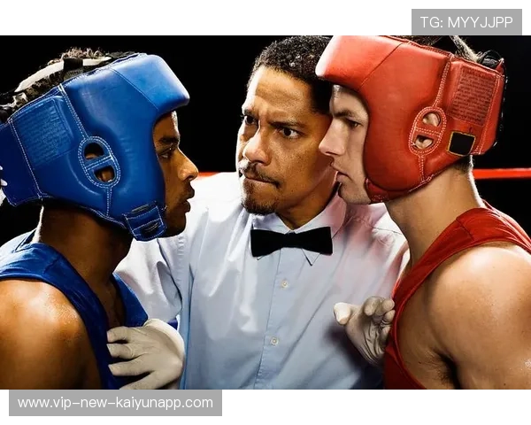 拳击选手出拳节奏掌控赢得裁判青睐与胜利